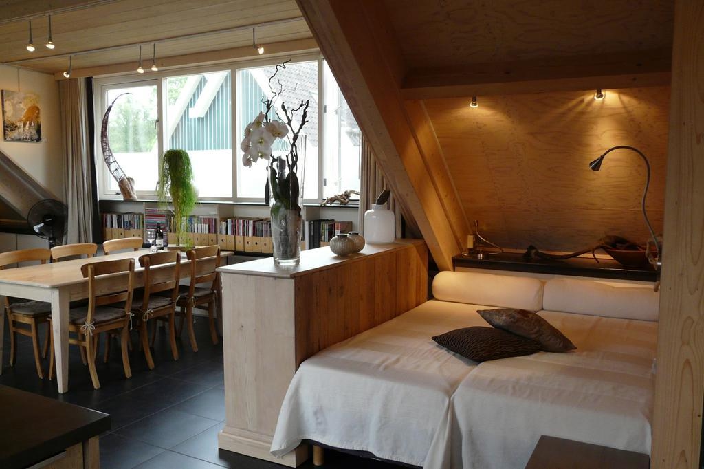 Appartementen Het Oude Atelier Schoorl Ruang foto